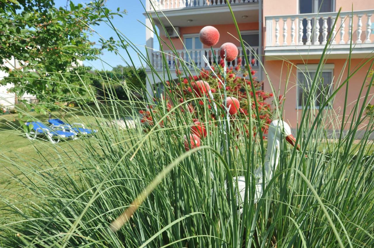 Apartments Rosa Umag Exterior photo